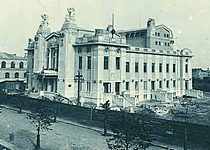 Městské divadlo před dokončením r. 1909