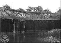 Bradlec, zatopené lomy