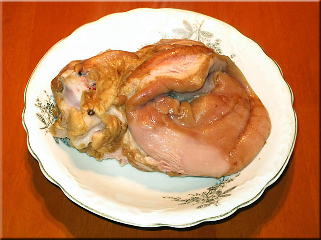 Uzené koleno
