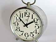 Chromovaný budík PRIM