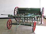 Secí stroj Melichar z Brandýsa nad abem