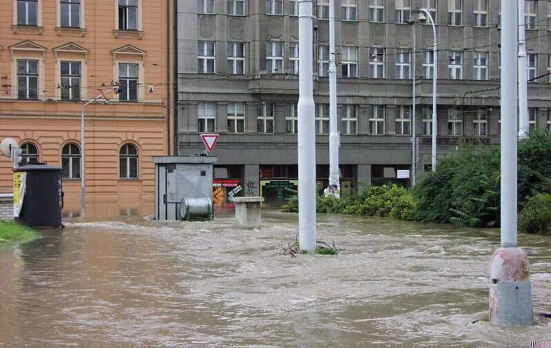 Praha 14.8.2002 poledne
