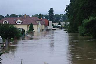 esk Budjovice pi povodni 2002